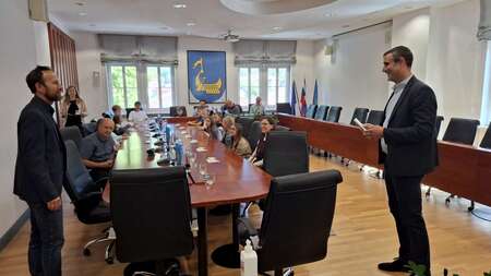 Župan dr. Gregor Kovačič je sprejel najuspešnejše učence Glasbene šole Ilirska Bistrica  (2)